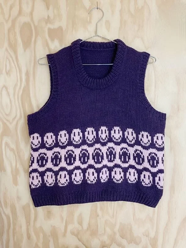 Yin Yang Mood slipover vest by Spektakelstrik, knitting pattern Australian Beach