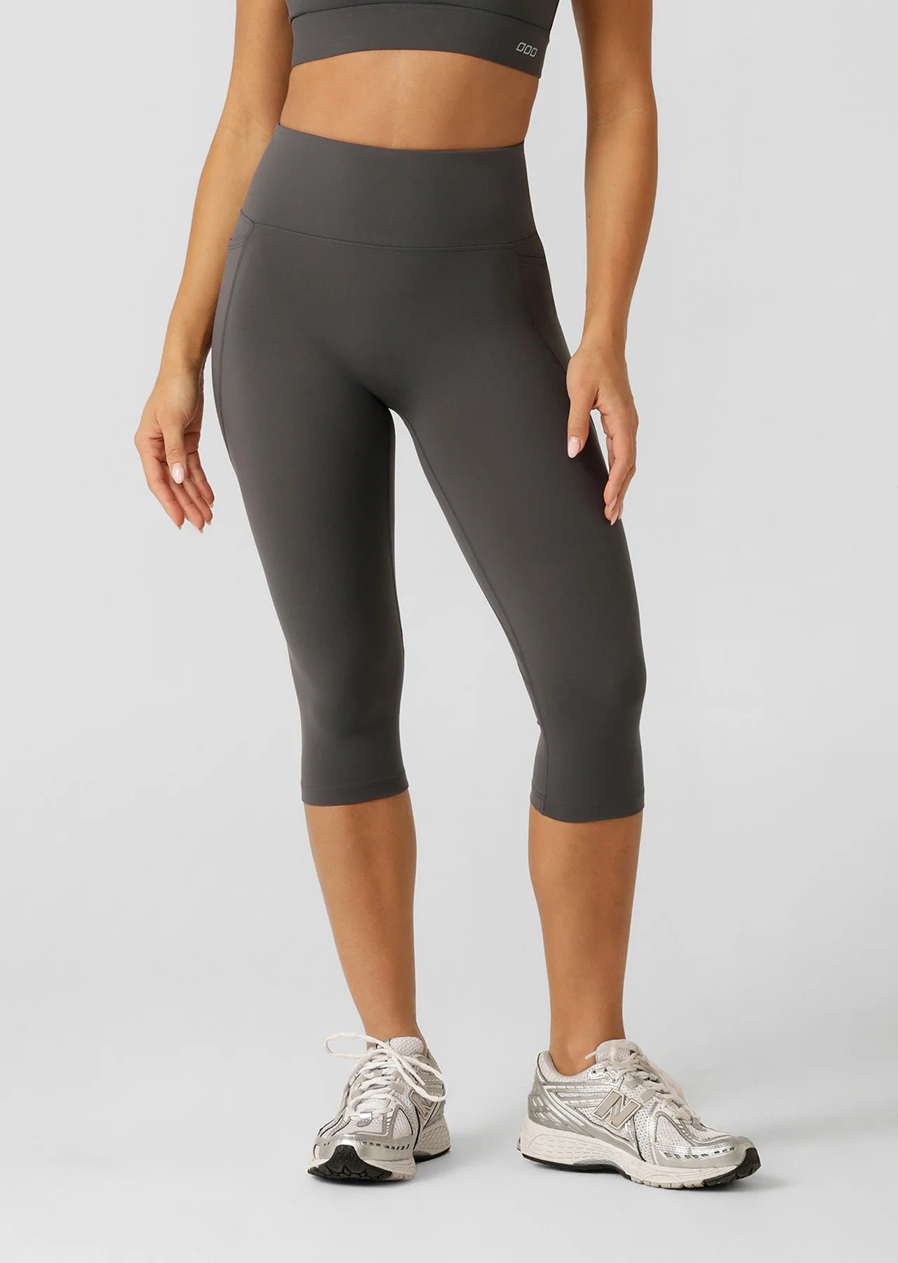 Lorna Jane Amy No Ride Phone Pocket 3/4 Leggings - Titanium Stylish Women's Tropical 