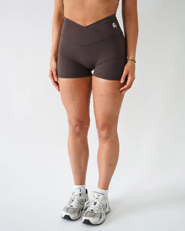Everyday V-Waist Biker Shorts 6" - Wood Youthful Women's Anime - inspired
