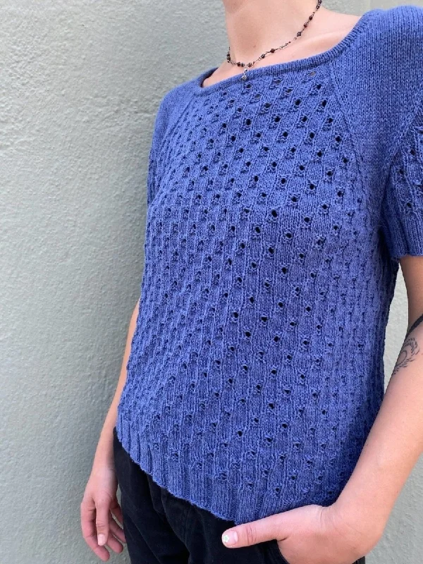 Look blouse by Hanne Falkenberg, knitting pattern Feminine Women's Style 
