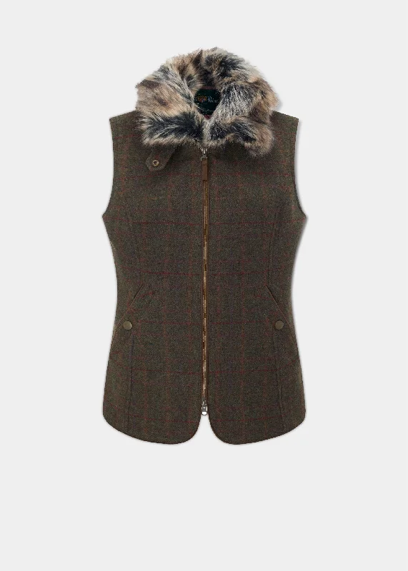 Surrey Ladies Tweed Gilet In Hemlock Sporty Women's Athleisure 