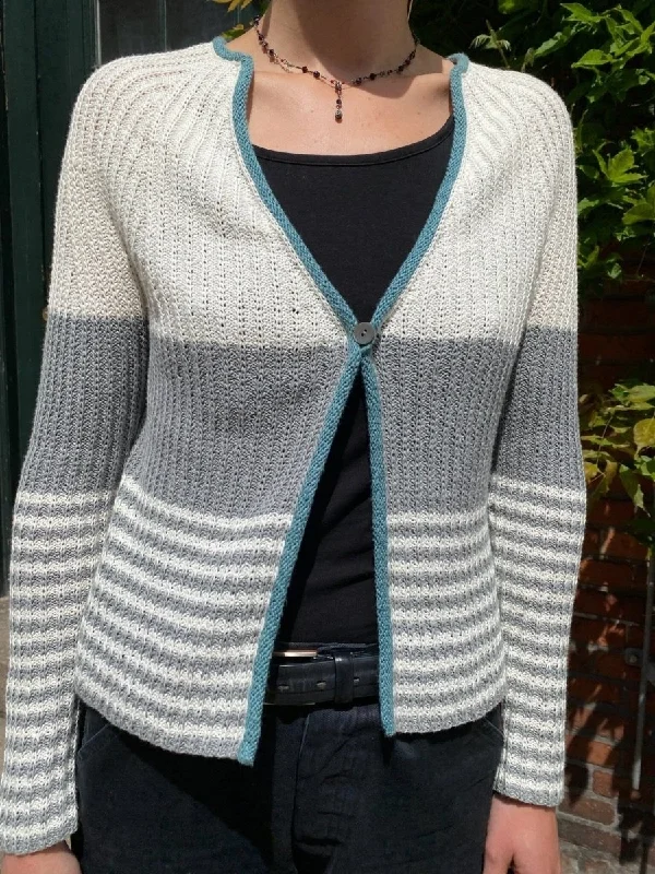Trio cardigan by Hanne Falkenberg, knitting pattern Sophisticated Women's 