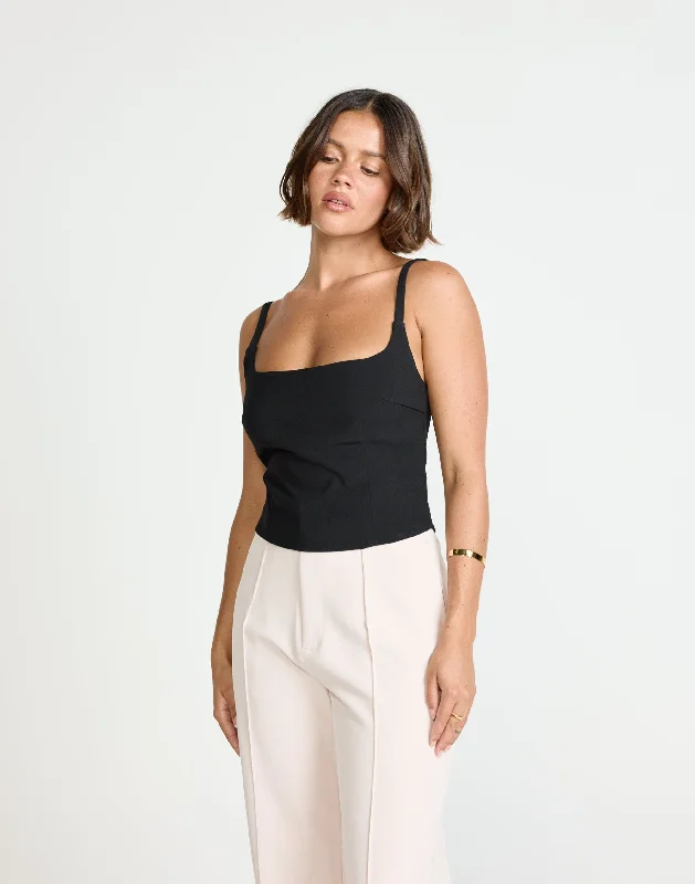Alistair Top (Black) Minimalist Women's Casual