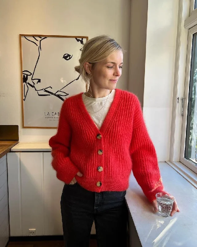 Agnete Cardigan by Petiteknit, knitting pattern Cozy Women's Winter