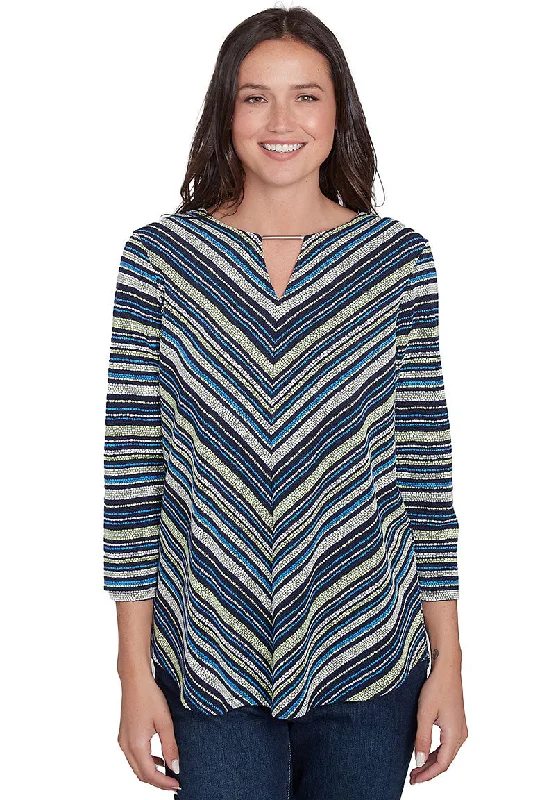 Petite Resort Ready Chevron Split Neck Top