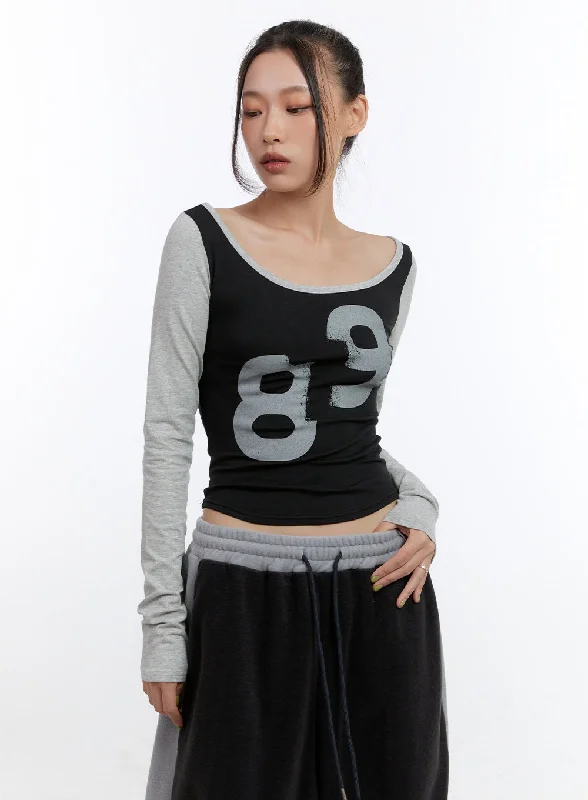 Graphic U-Neck Cut-Out Crop Top CN401 Traditional Women's 