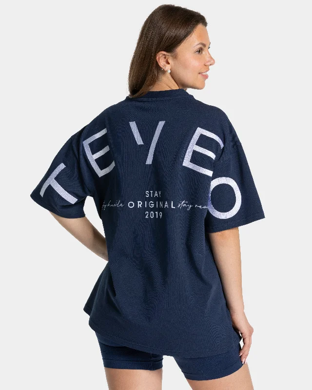 Signature Oversized T-Shirt "Dunkelblau" Elegant Women's 