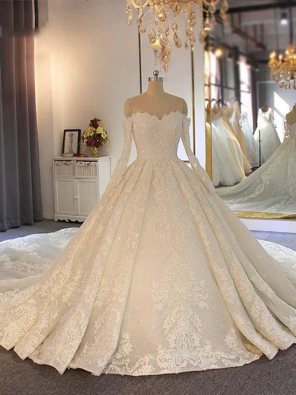 Sweetheart long sleeves Full Lace Beading Wedding Dresses Laid - back Women's Style