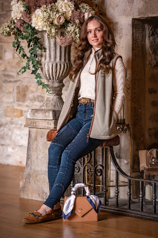 Shop the Look: Country Luxe Artistic Women's Avant - 