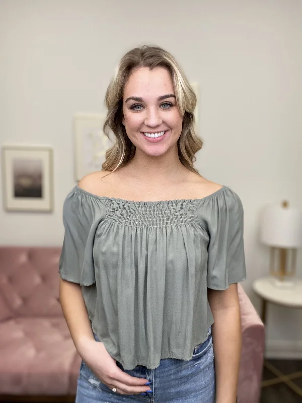 Moving Up Women's Flowy Off The Shoulder Crop Top Minimalist Women's Casual